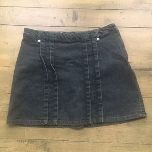 🦋LACOSTE Black Jean Mini Skirt  Sz 6